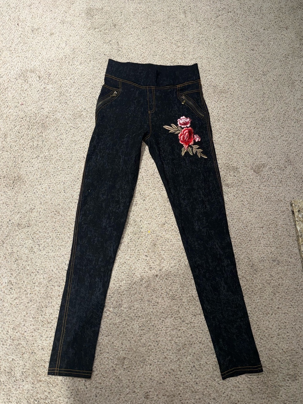 Women's dark wash jeggings with rose embroidery